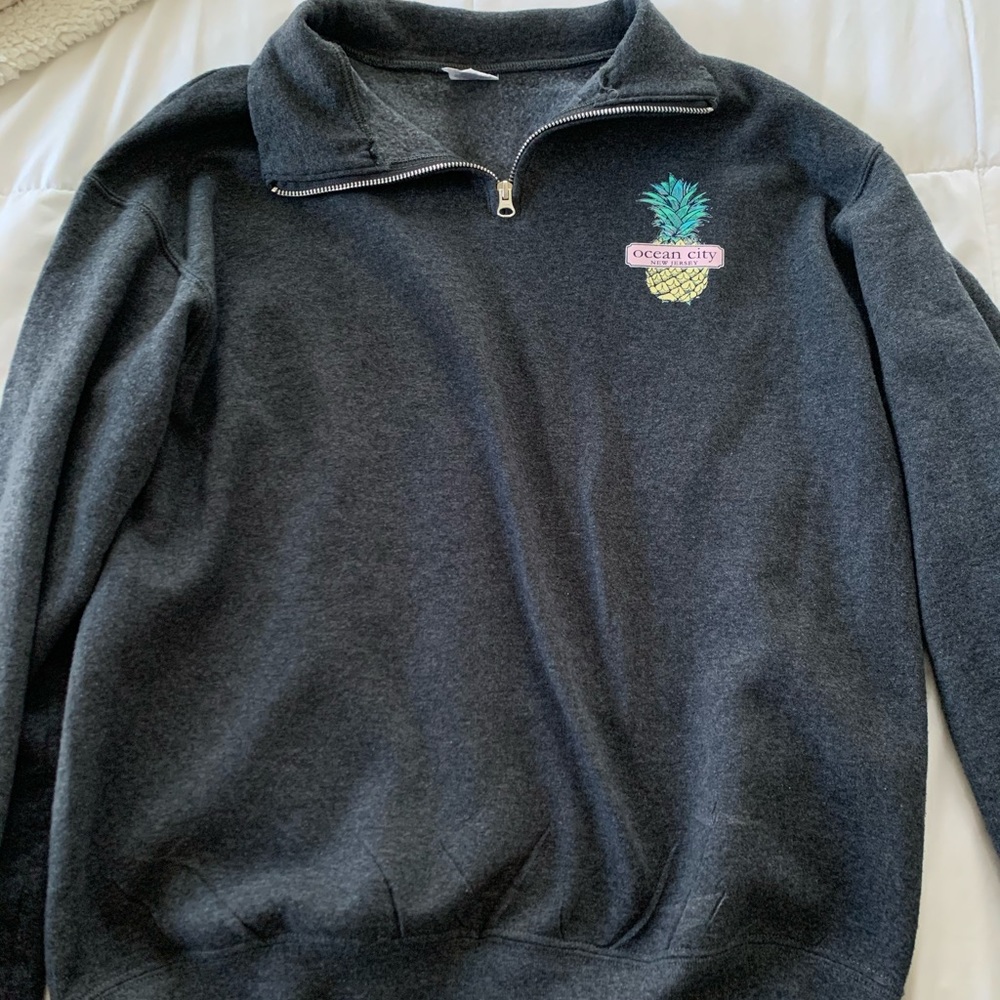 Crew neck